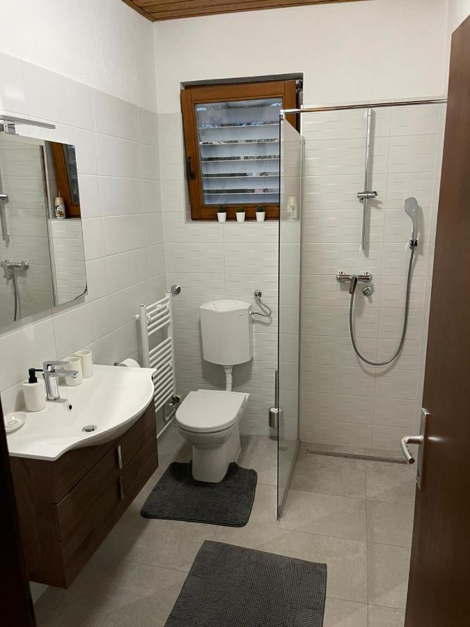 Appartement Apartman Hercegovina à Grude Extérieur photo